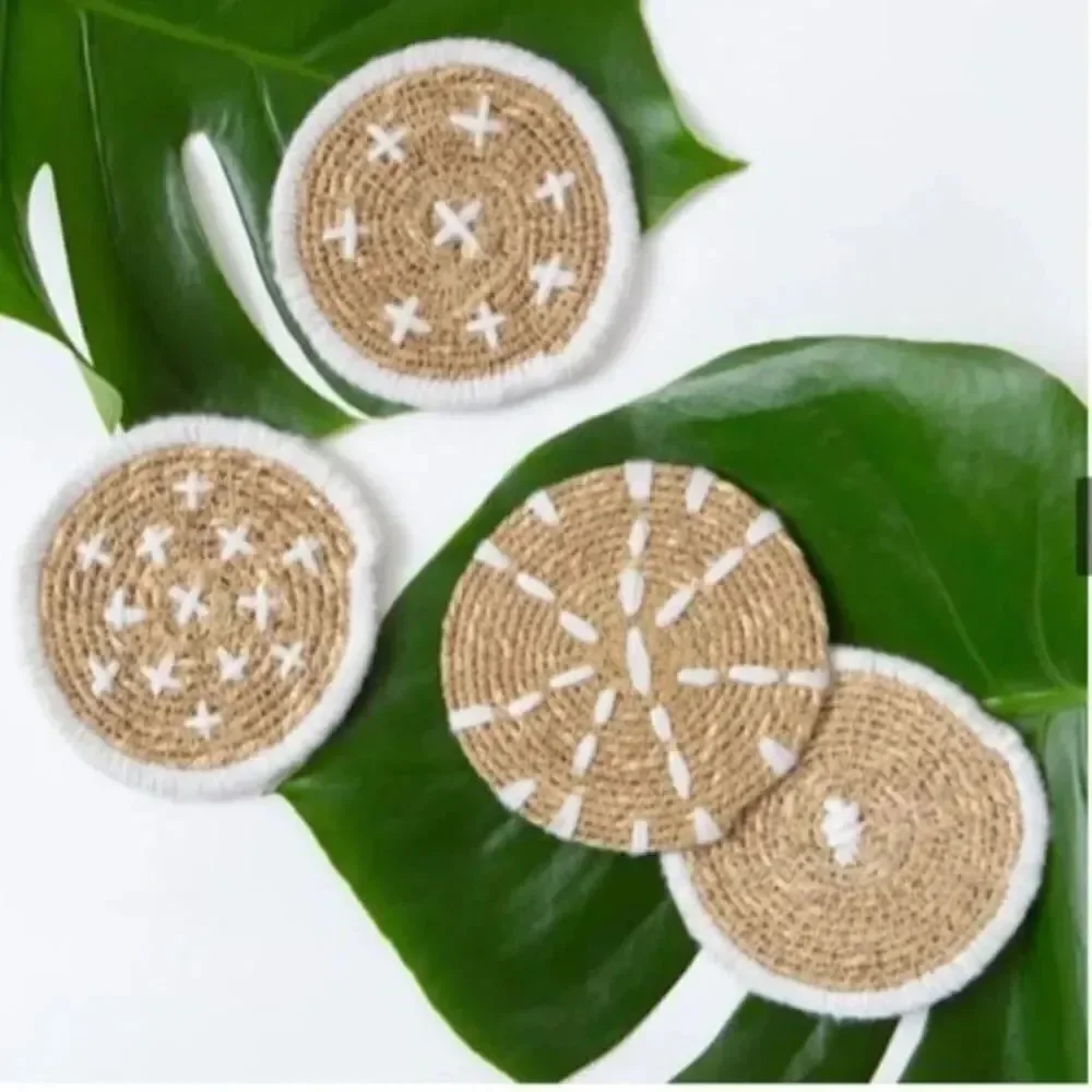 ✨HP✨Bloomingville Round Hand-Embroidered Seagrass✨